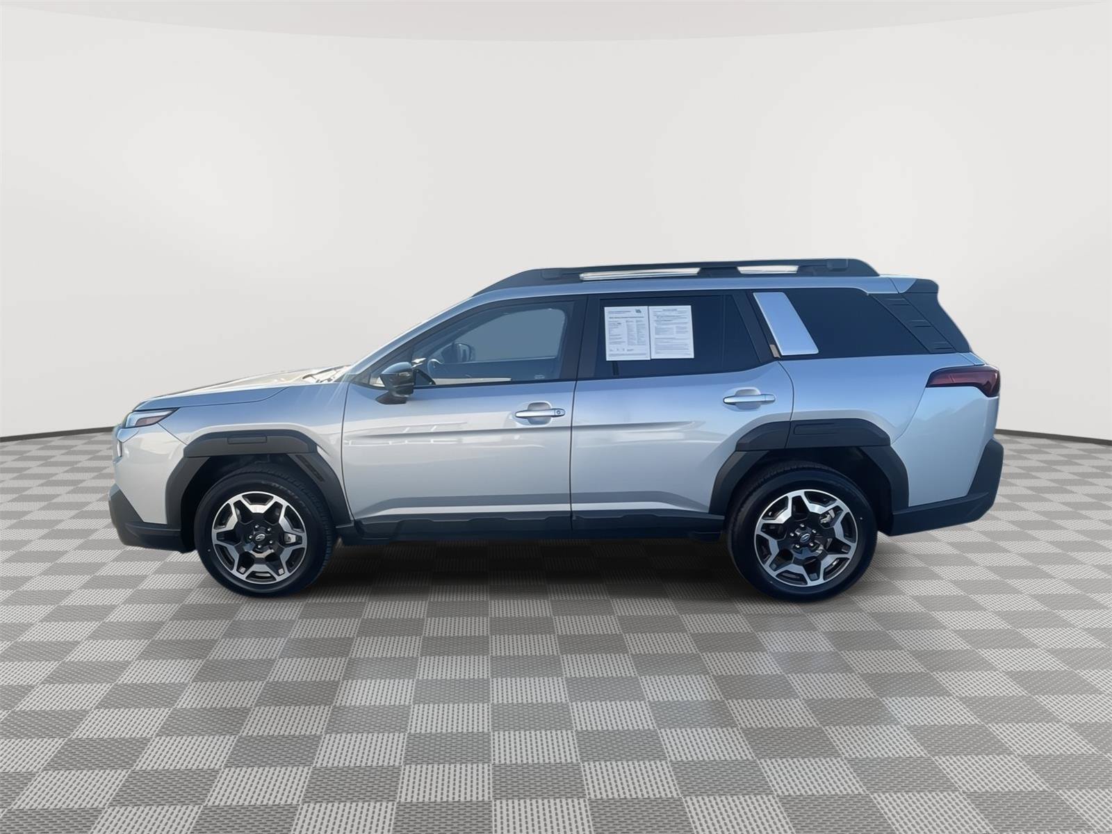 Certified 2026 Subaru Outback Touring AWD/4WD image 12