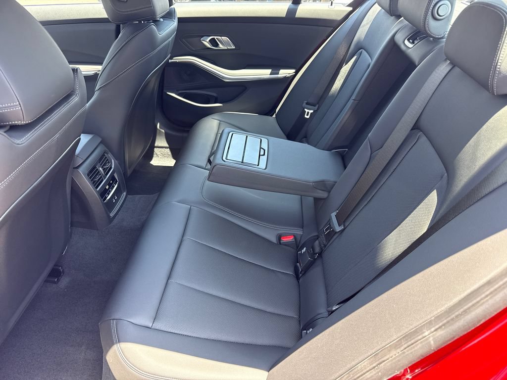 New 2026 BMW 330i Sedan w/ M Sport Package RWD image 17