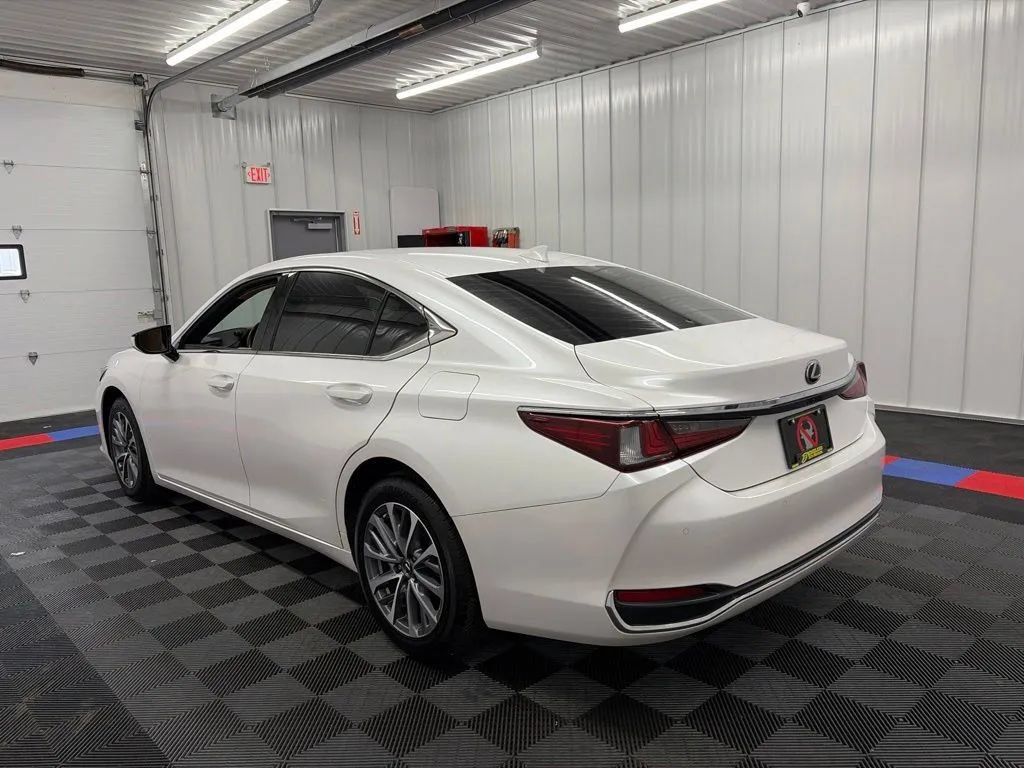Used 2025 Lexus ES 250 w/ Premium Package AWD/4WD image 5