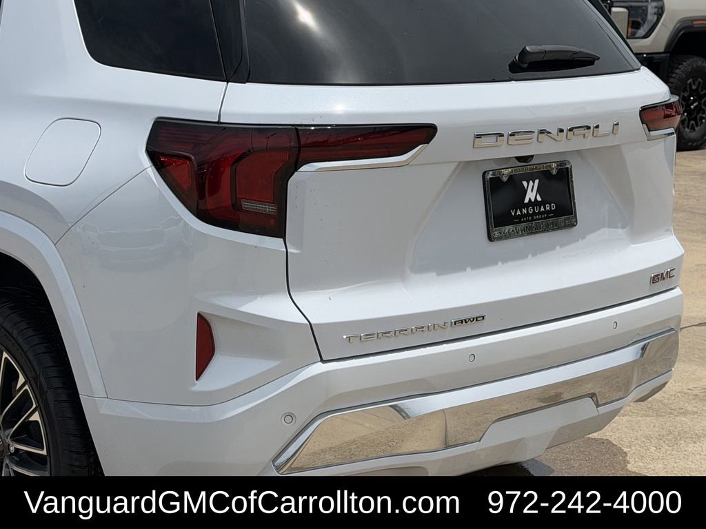 New 2026 GMC Terrain Denali w/ LPO, Floor Liner Package AWD/4WD image 6