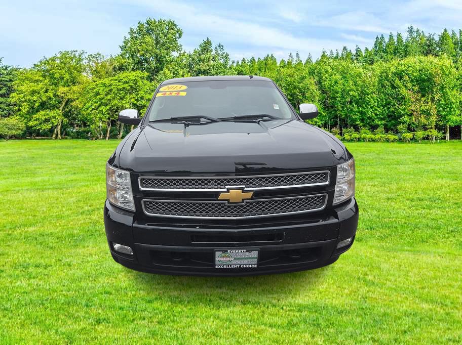 Used 2013 Chevrolet Silverado 1500 LTZ AWD/4WD image 3