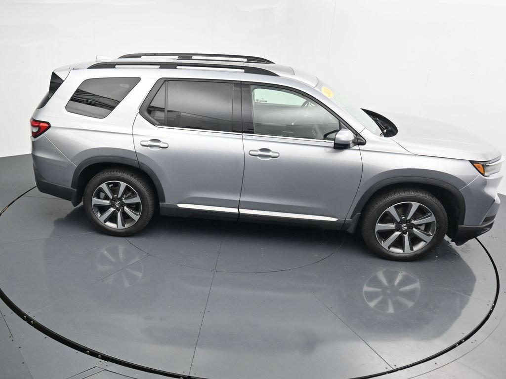 Used 2024 Honda Pilot Elite image 31