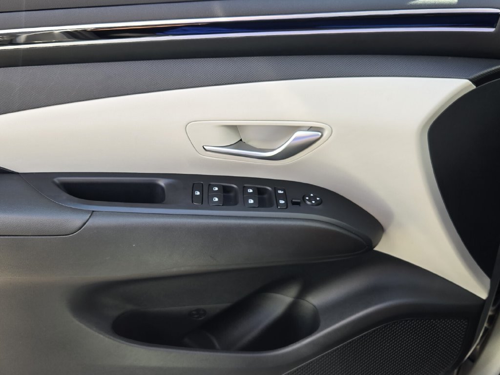 Certified 2024 Hyundai Tucson SEL FWD image 28