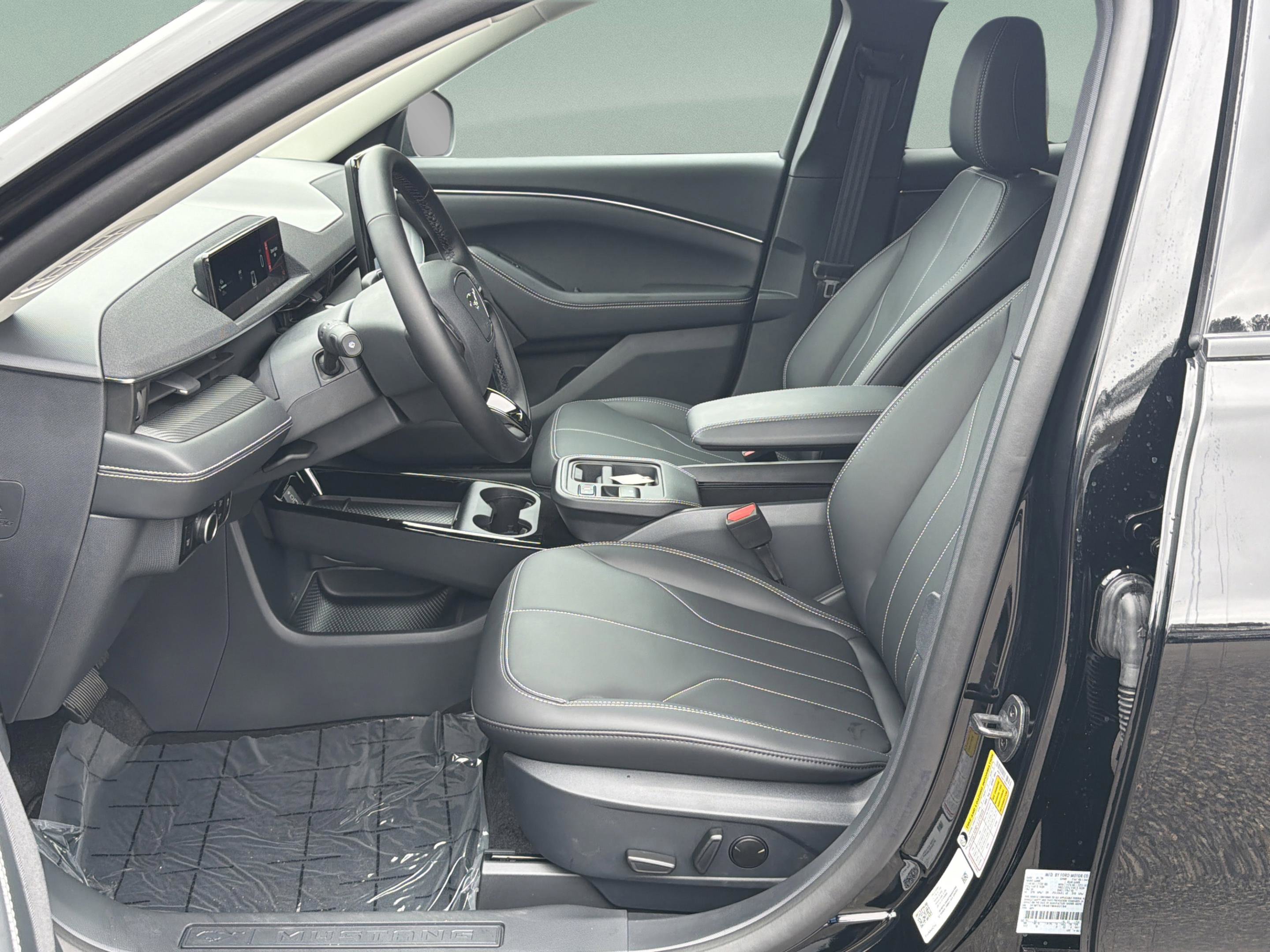 New 2026 Ford Mustang Mach-E Select w/ Comfort Package image 21