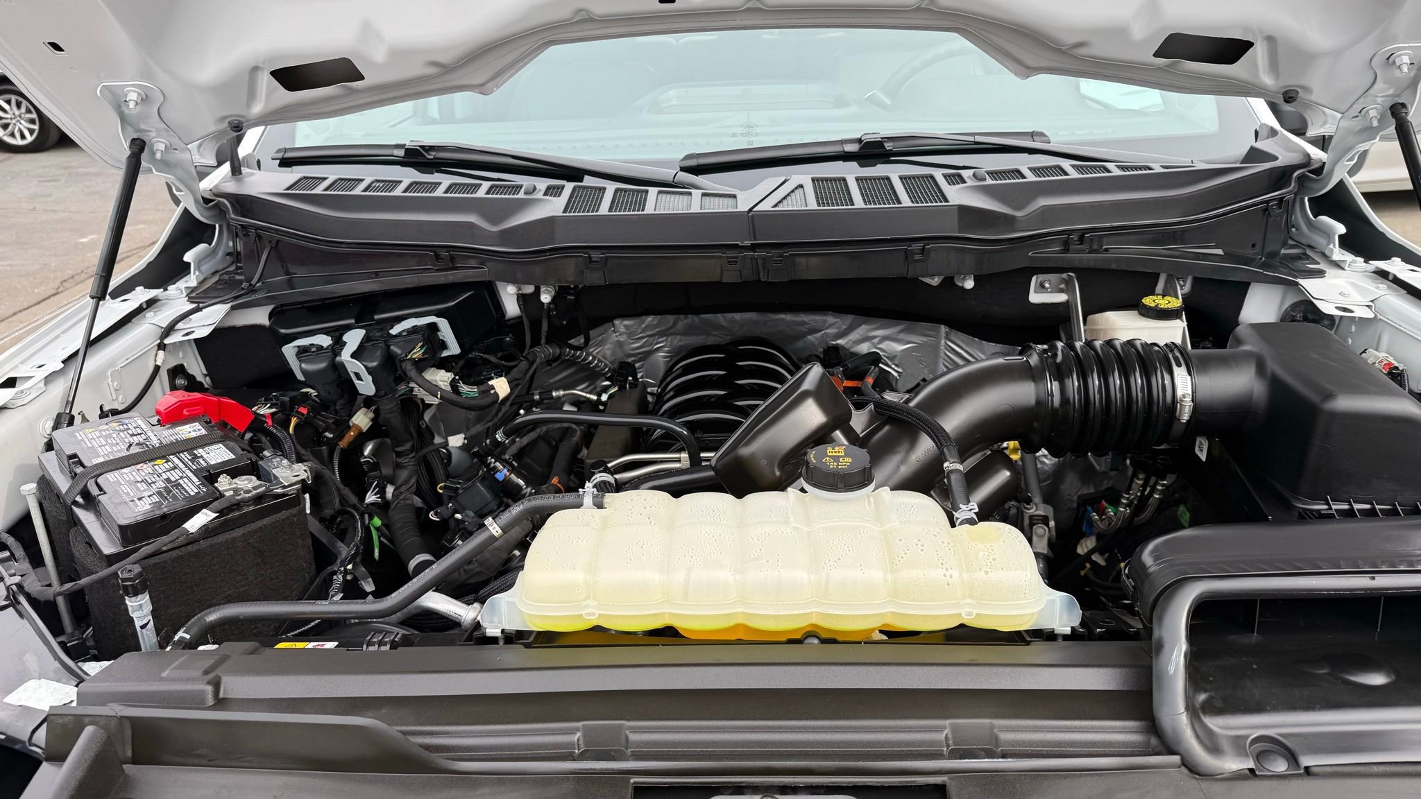 Used 2024 Ford F150 XL image 11