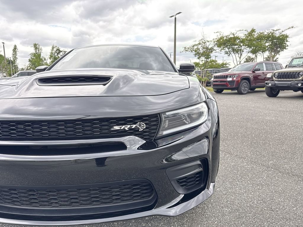 Used 2022 Dodge Charger SRT Hellcat w/ Harman/Kardon Audio Group image 9