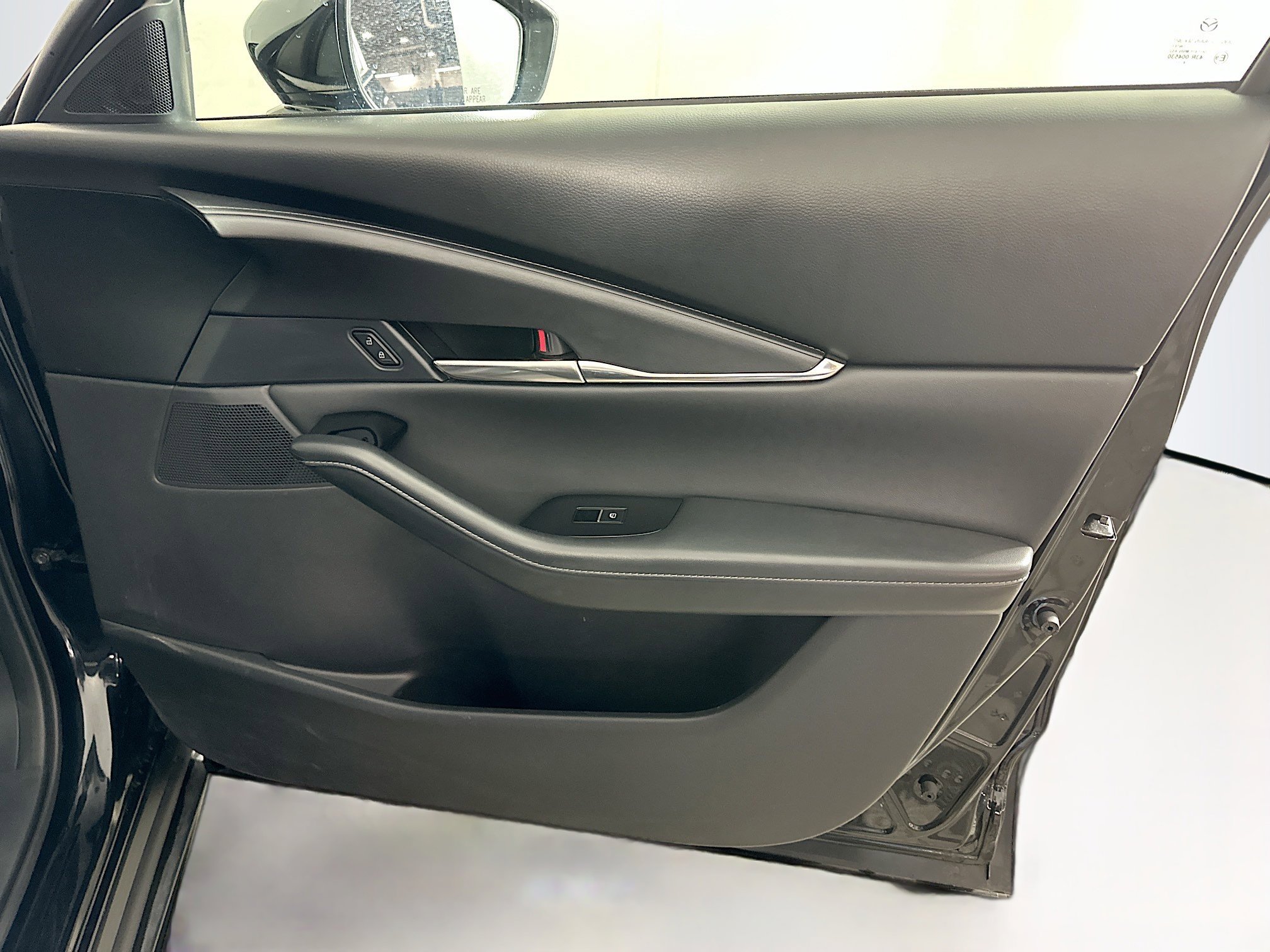 Used 2025 MAZDA CX-30 AWD 2.5 S w/ Preferred Package image 33