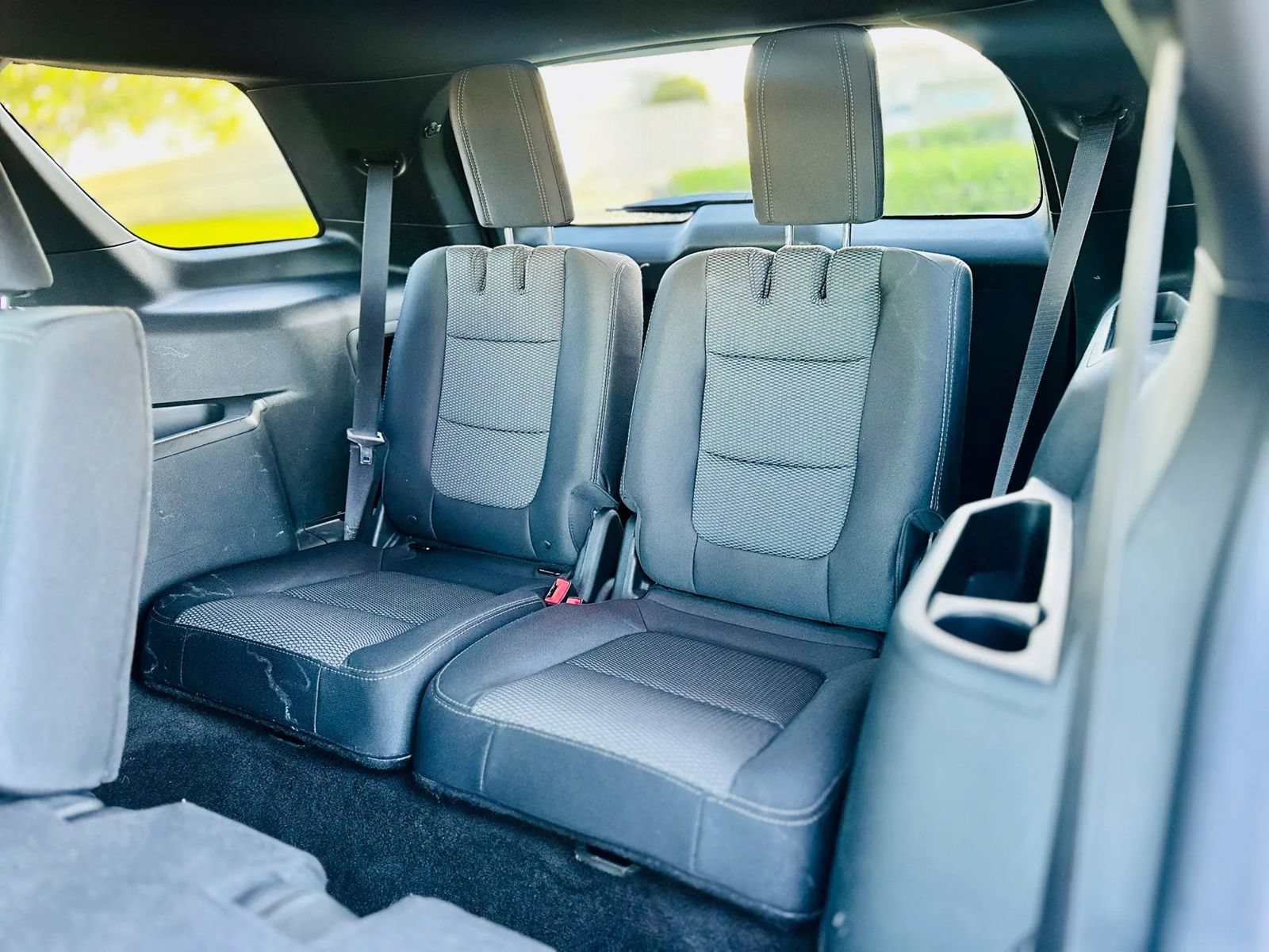 Used 2018 Ford Explorer XLT FWD image 12