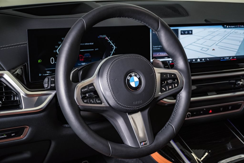 Used 2026 BMW X7 xDrive40i w/ M Sport Package AWD/4WD image 21