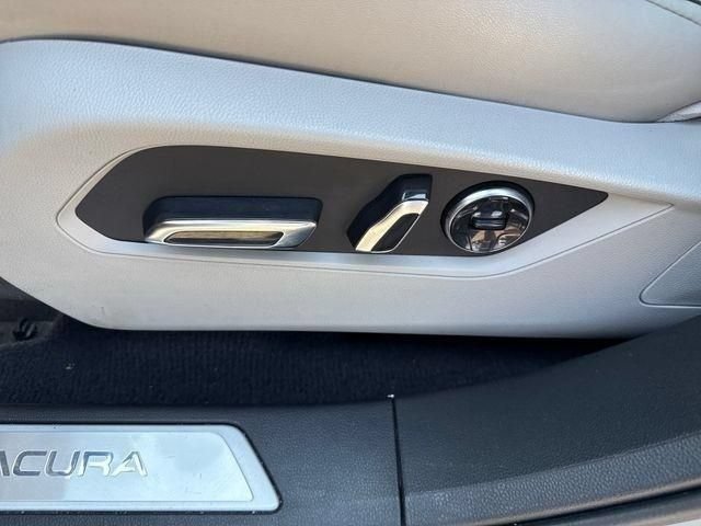 Used 2023 Acura RDX AWD w/ Advance Package image 7