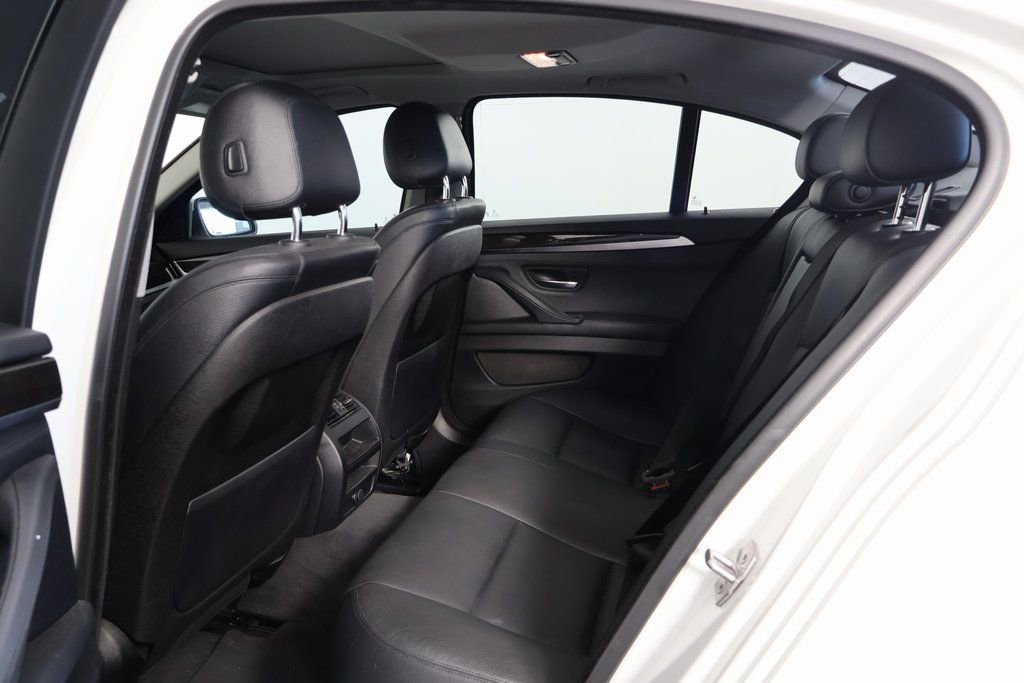 Used 2015 BMW 535d Sedan image 8