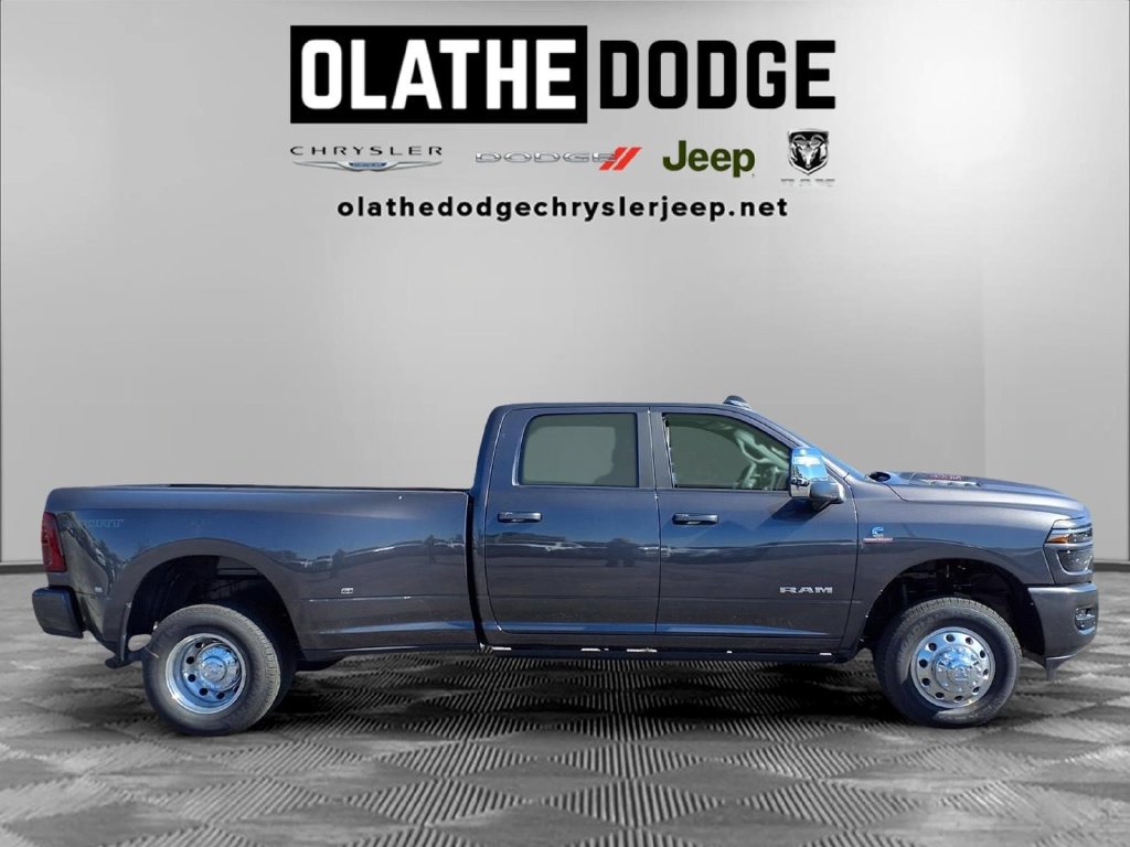 New 2027 RAM 3500 Laramie AWD/4WD image 26