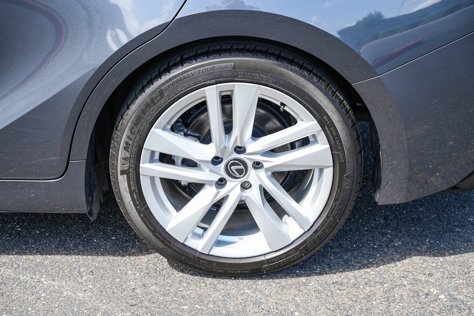 Used 2023 Lexus IS 350 F Sport RWD image 10