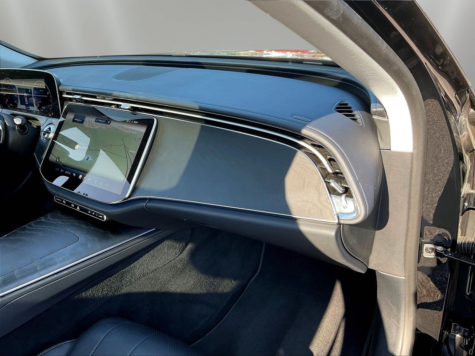 Certified 2024 Mercedes-Benz E 350 4MATIC Sedan image 28