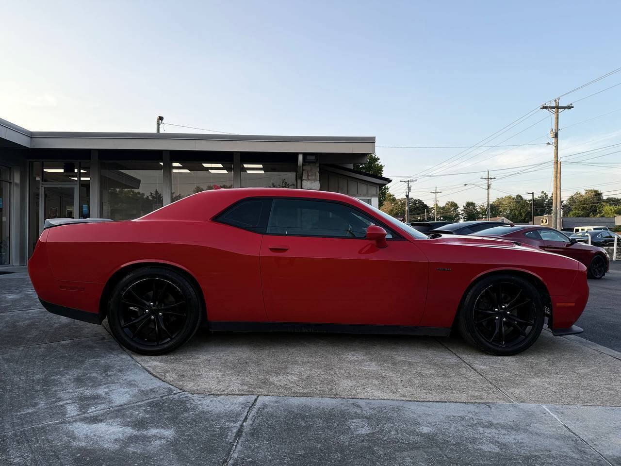 Used 2016 Dodge Challenger R/T Plus RWD image 7