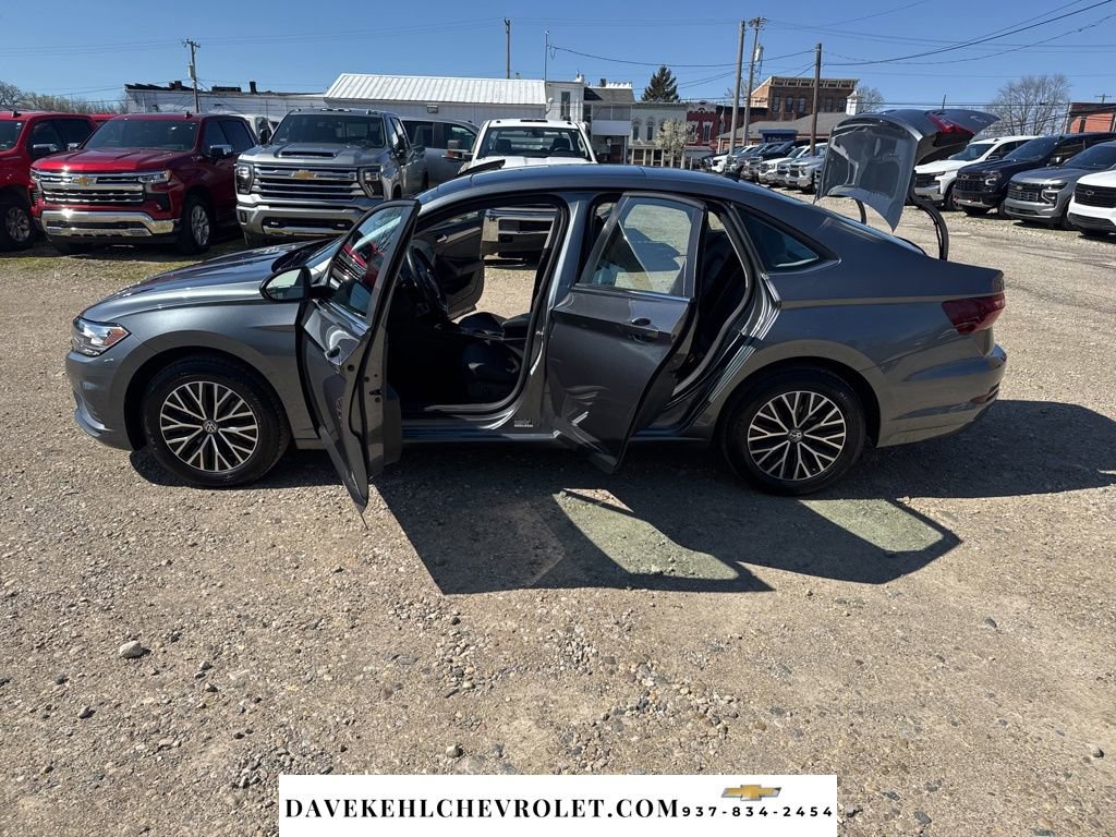 Used 2021 Volkswagen Jetta image 30