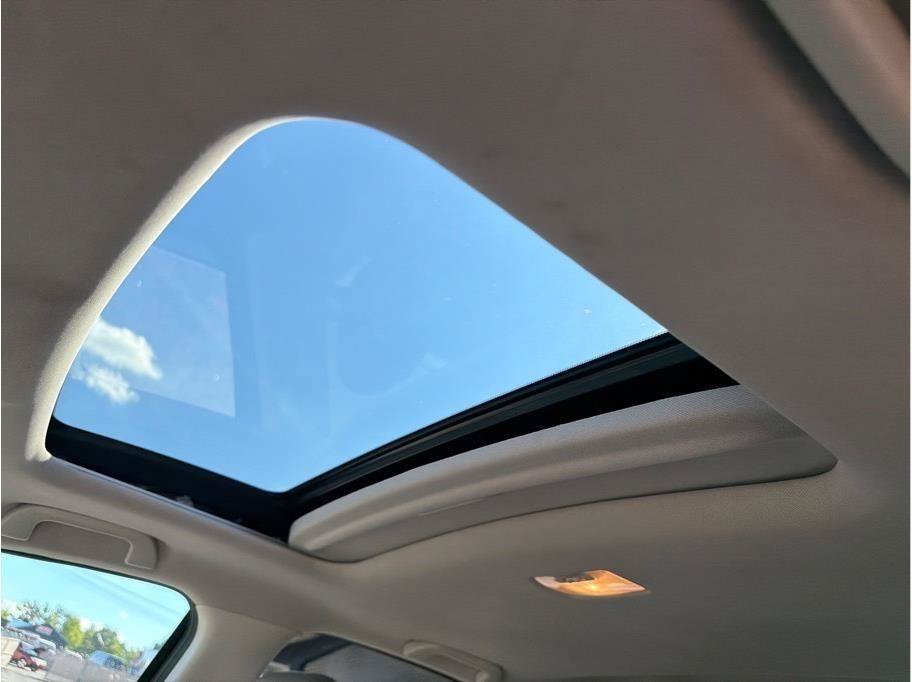 Used 2013 Honda CR-V EX-L image 22