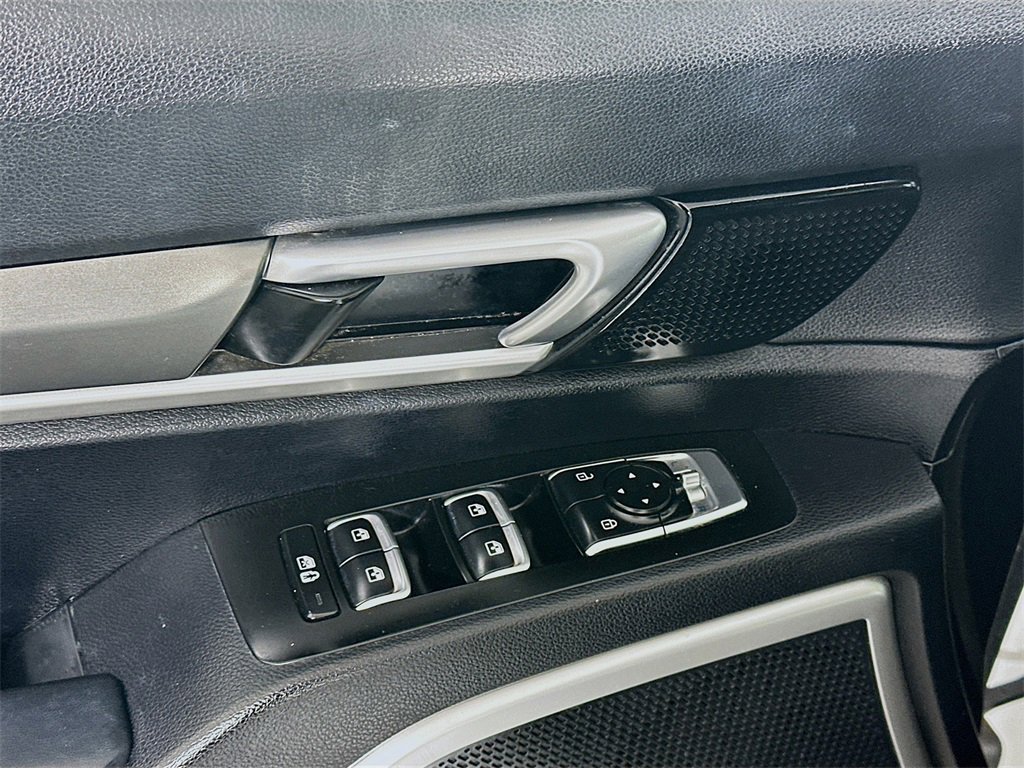 Used 2020 Kia Telluride LX image 23