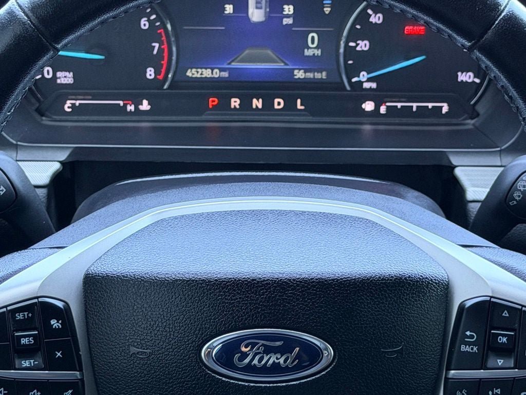 Used 2023 Ford Explorer XLT w/ Equipment Group 202A RWD image 19