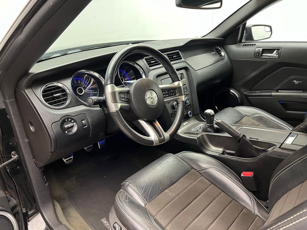 Used 2014 Ford Mustang GT Premium w/ Equipment Group 402A image 4