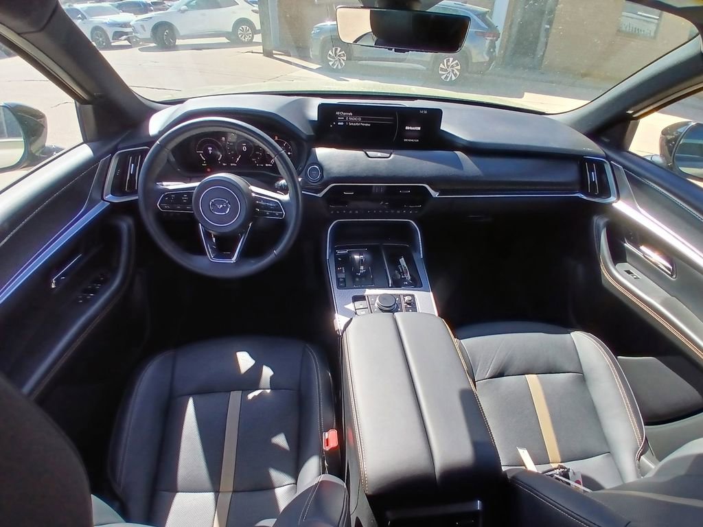 Used 2025 MAZDA CX-70 Plug-In Hybrid w/ Premium Plus image 8
