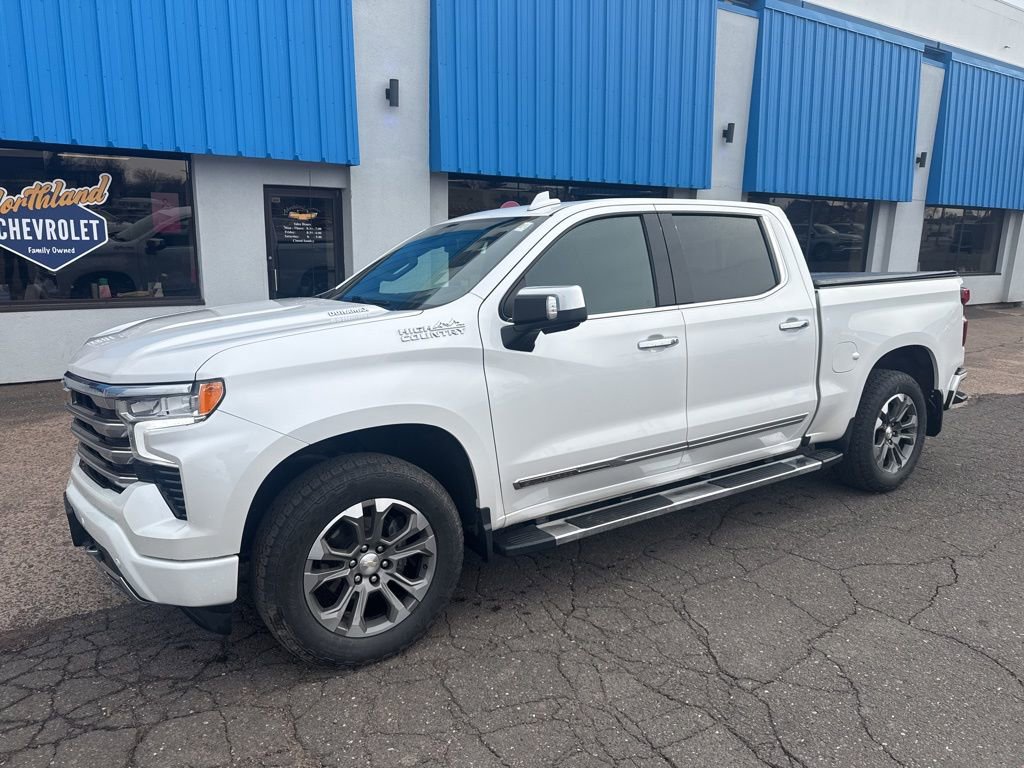 Certified 2022 Chevrolet Silverado 1500 High Country w/ Z71 Off-Road Package AWD/4WD image 1