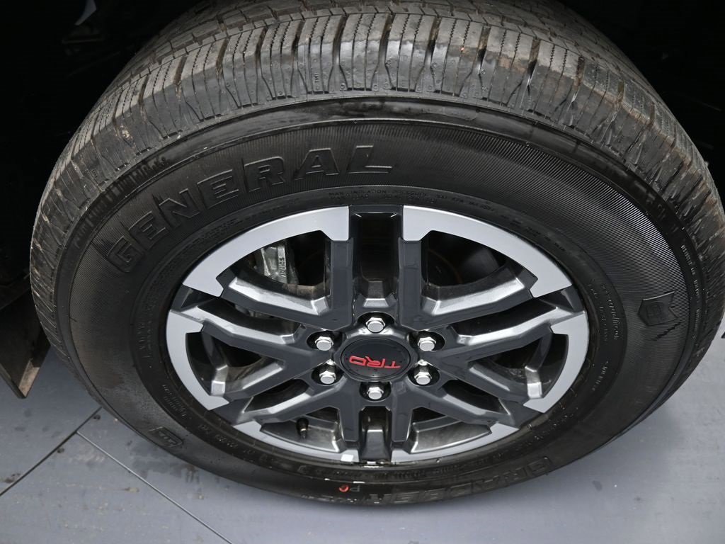 New 2024 Toyota Tacoma TRD Sport image 13