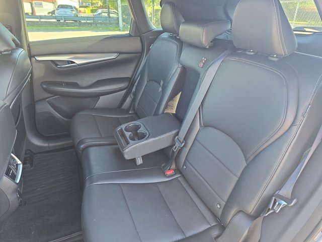 Used 2021 INFINITI QX50 Luxe w/ Appearance Package image 13