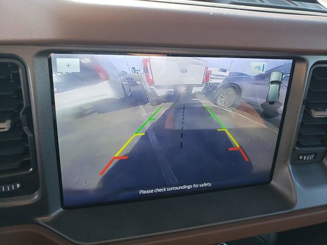 Used 2024 Ford Bronco Outer Banks image 19