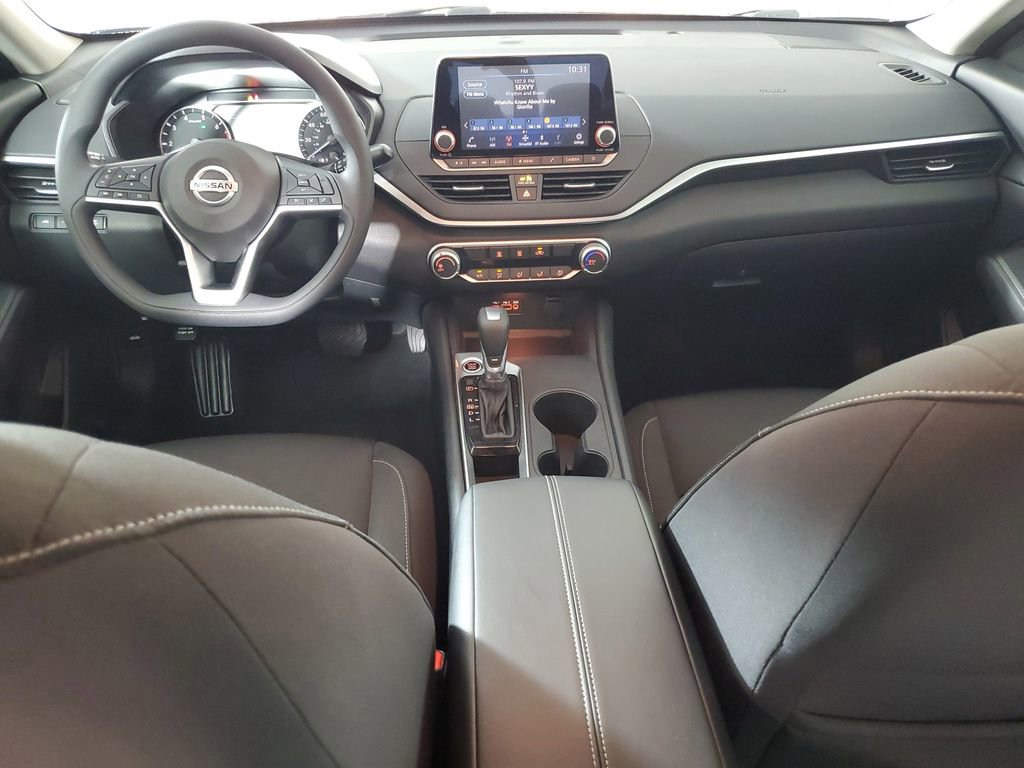 Used 2020 Nissan Altima 2.5 S FWD image 13