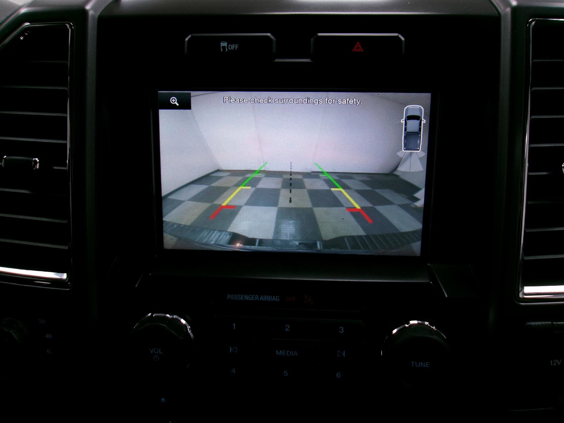 Used 2015 Ford F150 XLT w/ Equipment Group 302A Luxury image 5