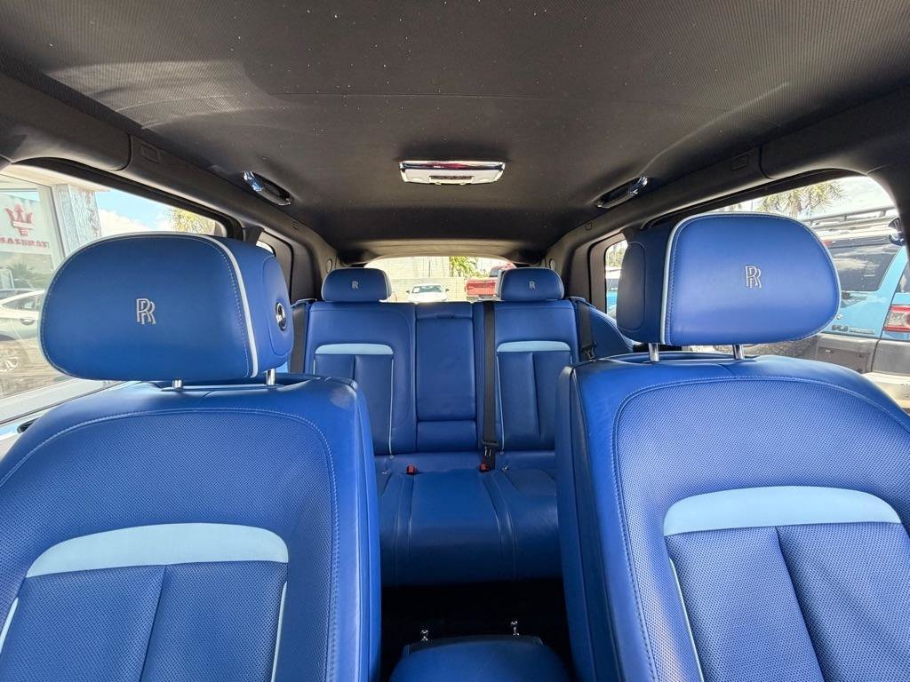 Used 2022 Rolls-Royce Cullinan AWD/4WD image 35