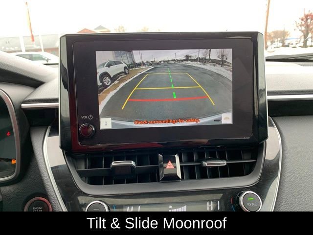 Used 2023 Toyota Corolla Cross XLE w/ Convenience Package image 23