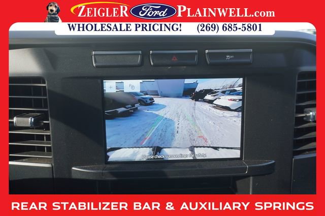 Used 2024 Ford F250 XL w/ Snow Plow/Camper Package image 8