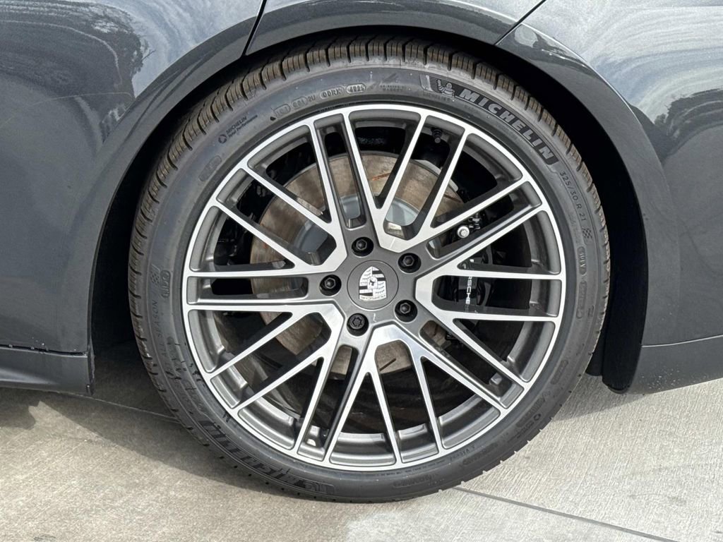 New 2026 Porsche Panamera 4 image 8