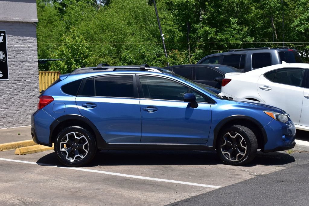Used 2015 Subaru Crosstrek 2.0i Premium w/ Moonroof Package AWD/4WD image 4