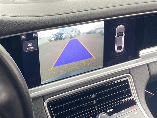 Used 2019 Porsche Panamera 4 image 29