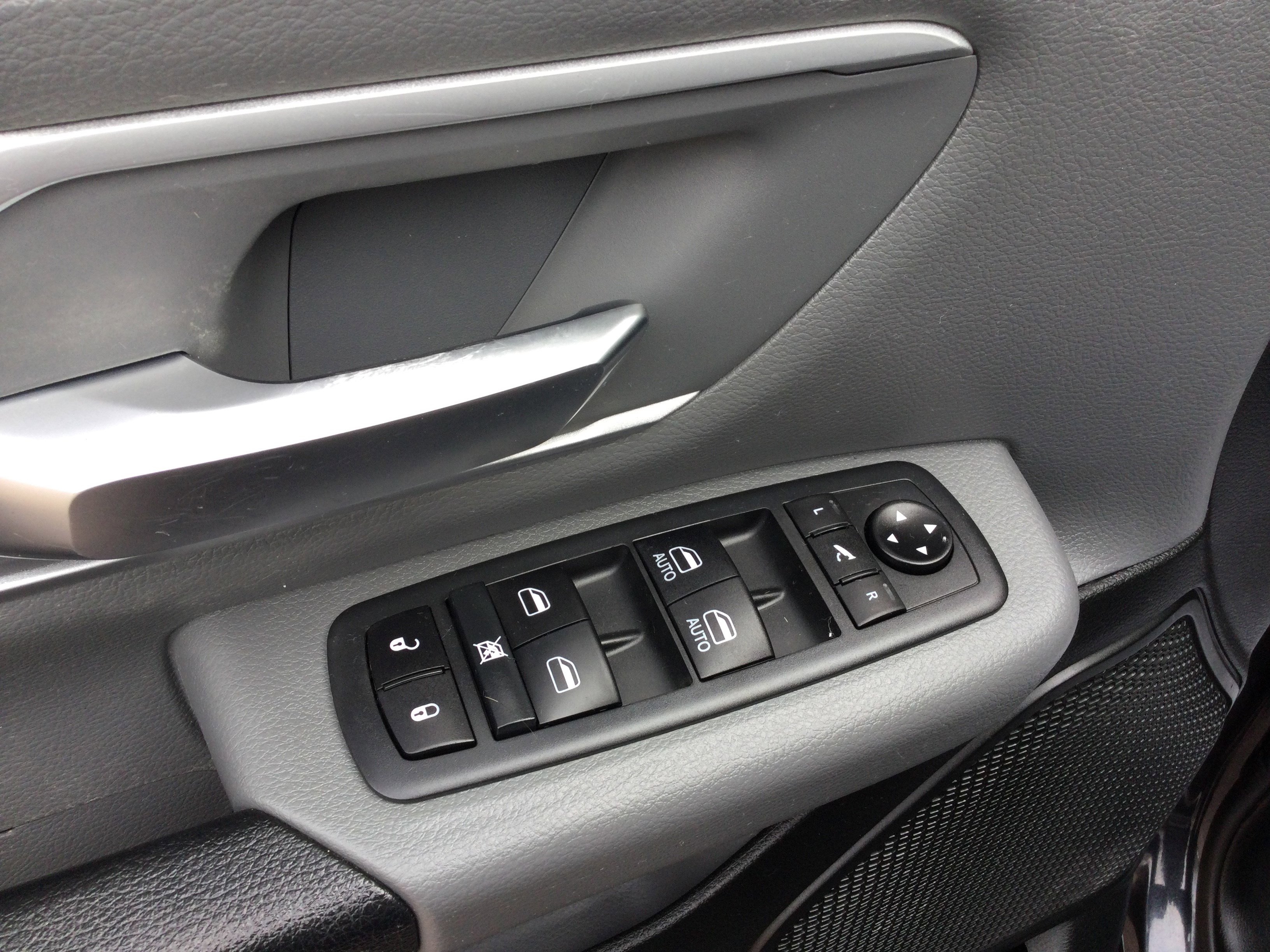 Used 2020 RAM 1500 Big Horn image 9