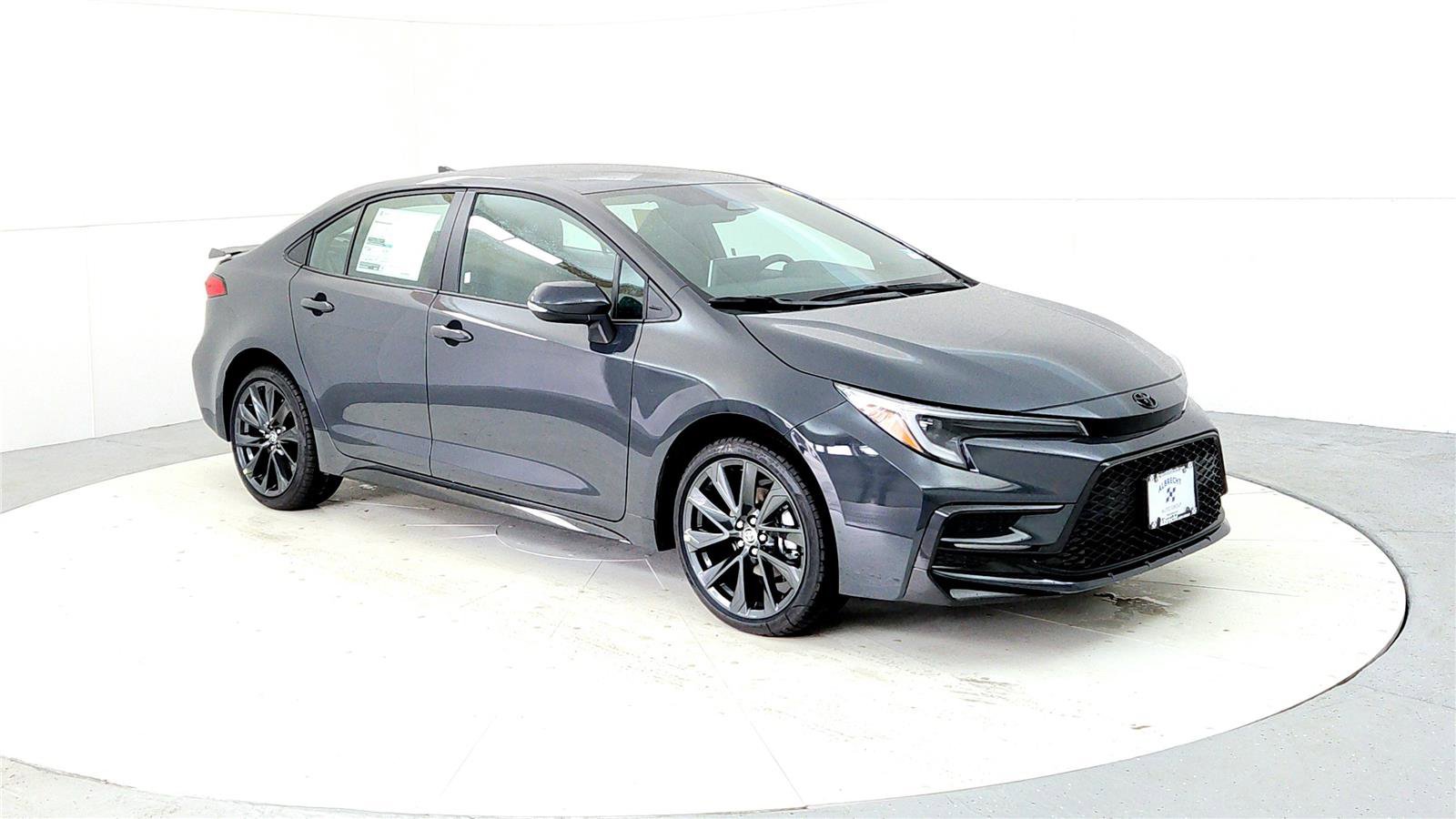 New 2026 Toyota Corolla SE FWD image 7