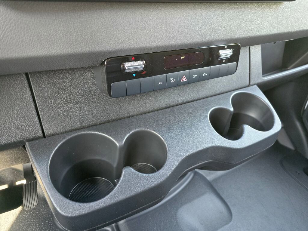 New 2025 Mercedes-Benz Sprinter 2500 image 24