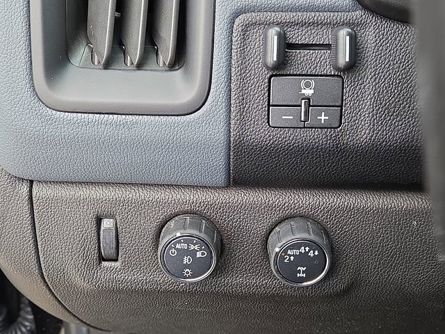 Used 2022 Chevrolet Colorado Z71 w/ Z71 Midnight Edition image 27