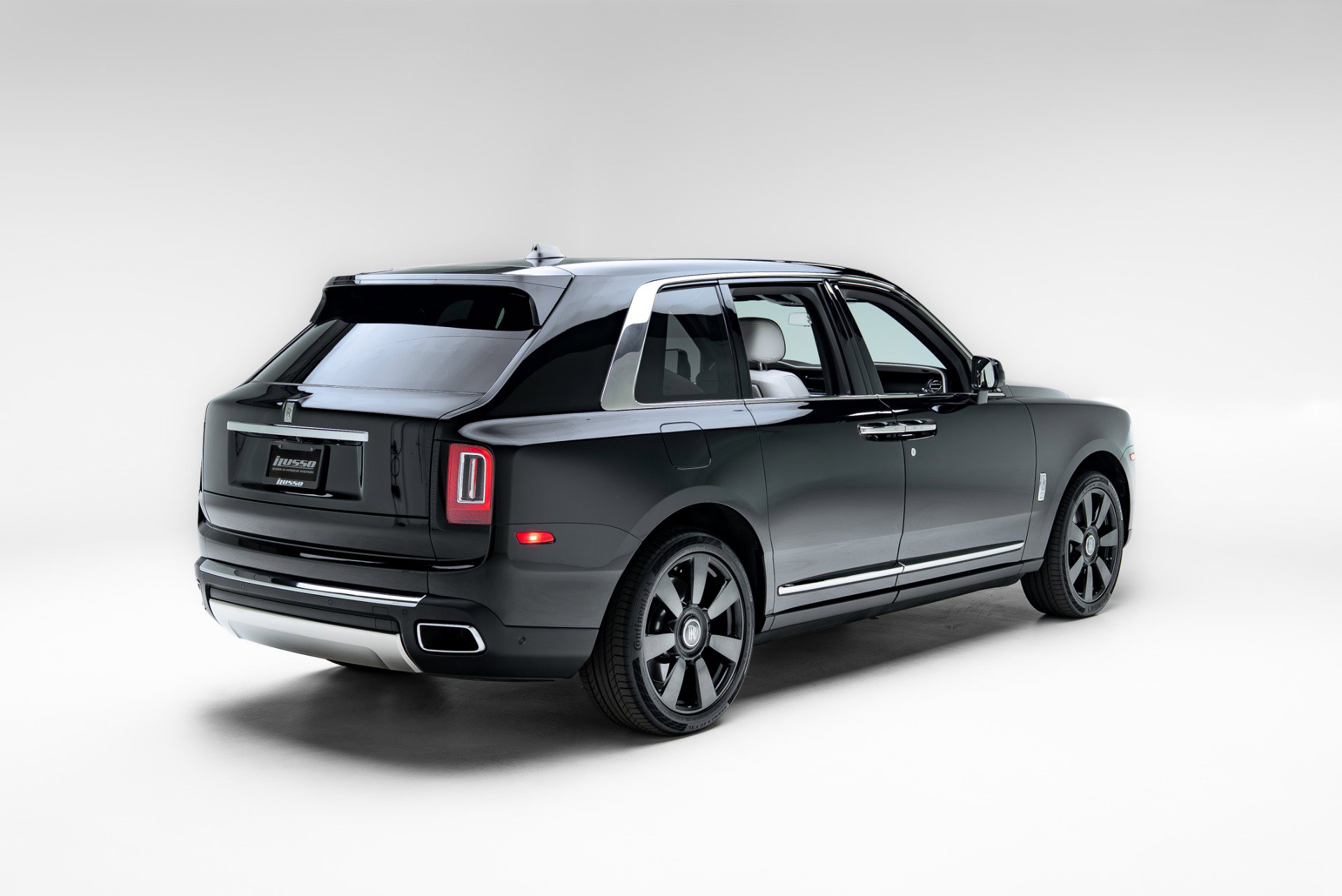 Used 2023 Rolls-Royce Cullinan w/ Cullinan Package AWD/4WD image 26
