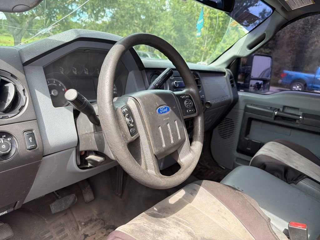 Used 2016 Ford F250 XL w/ Power Equipment Group image 9