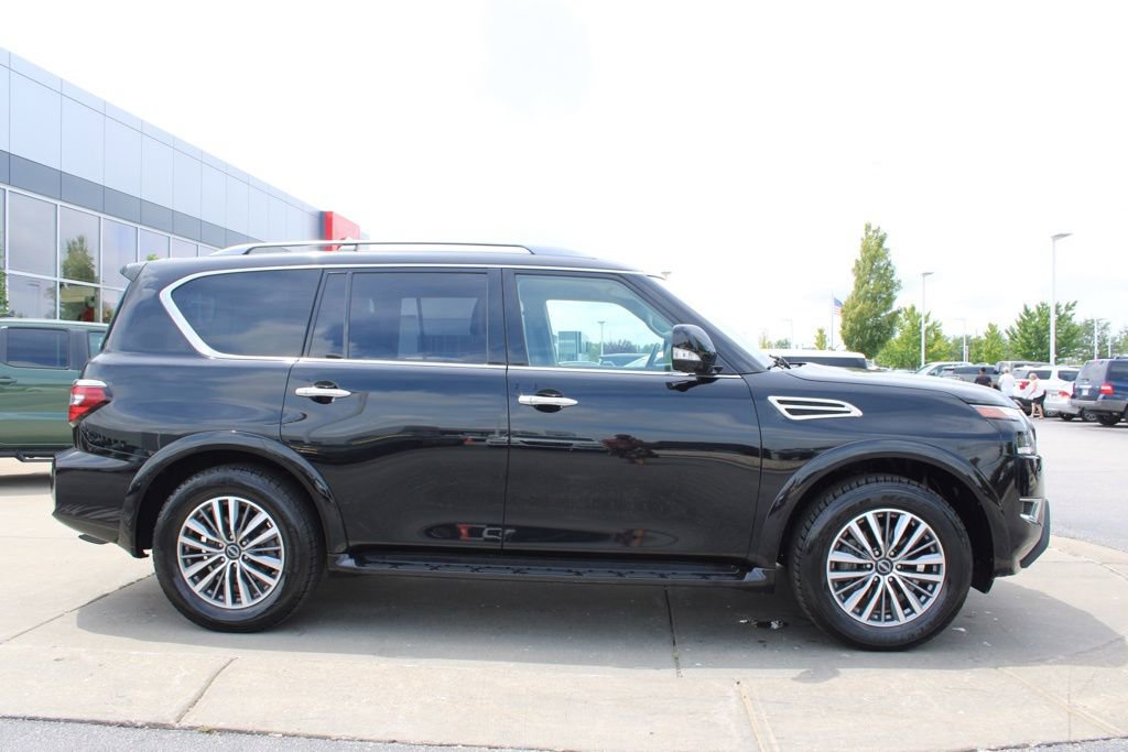 Used 2023 Nissan Armada SL image 6