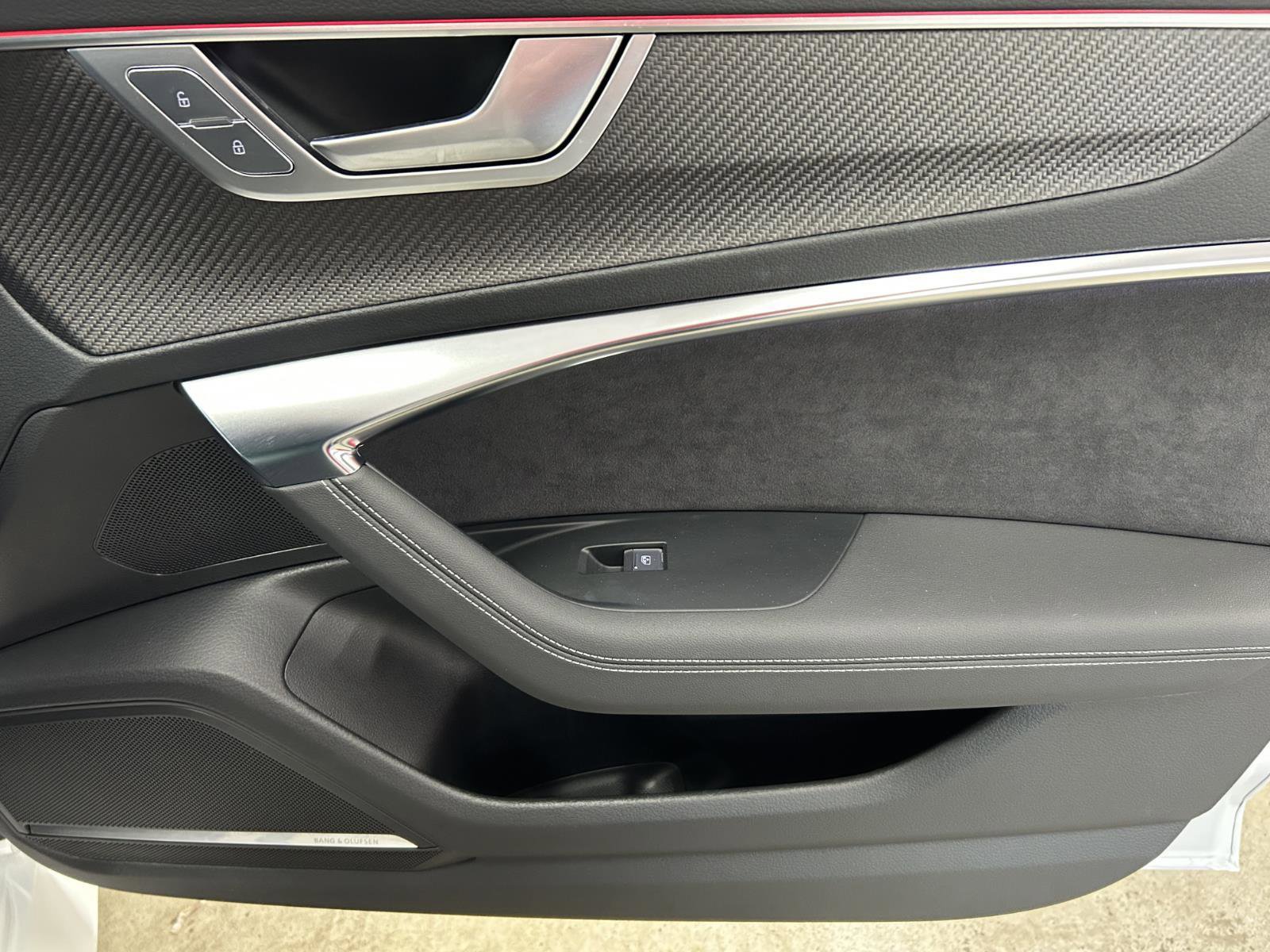 Used 2025 Audi RS 6 performance image 26