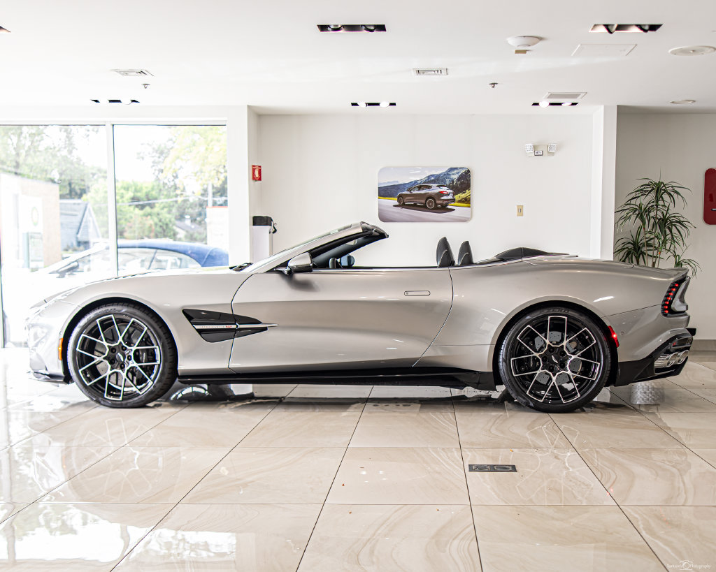 New 2026 Aston Martin Vanquish Convertible RWD image 6