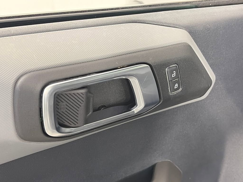 Certified 2022 Ford Bronco Black Diamond image 28