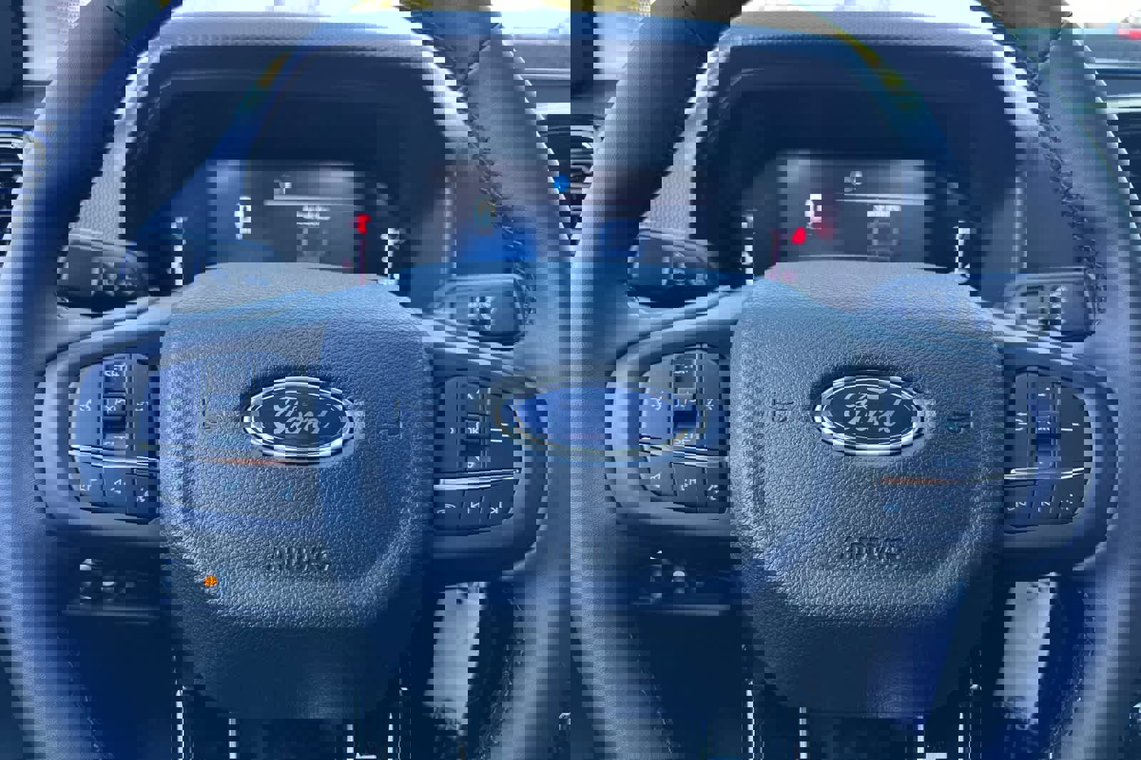 New 2025 Ford Ranger XLT w/ Equipment Group 301A High image 23