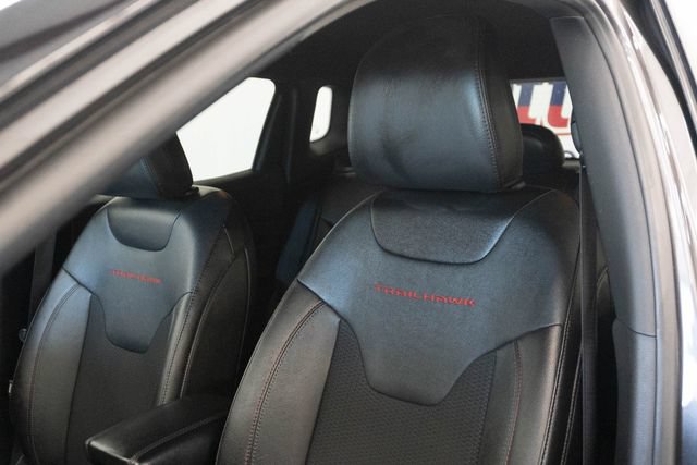 Used 2024 Jeep Compass Trailhawk AWD/4WD image 19