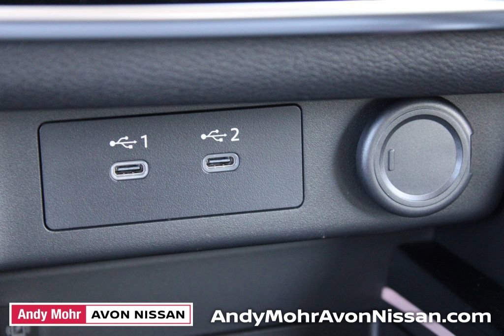 New 2026 Nissan Rogue Platinum image 31